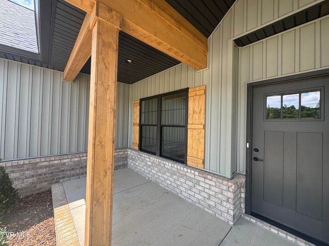 544 Larkins Farm Drive, Jonesborough, TN 37659