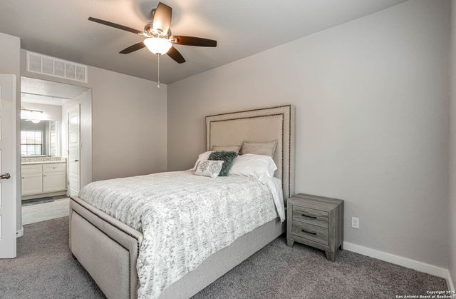 1606 Eckhert # 1402, San Antonio, TX 78240