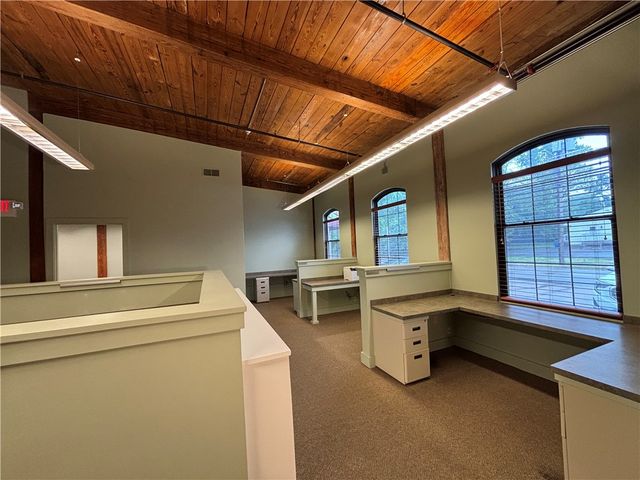 61 Cedar Avenue 6, East Greenwich, RI 02818