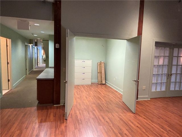 61 Cedar Avenue 6, East Greenwich, RI 02818