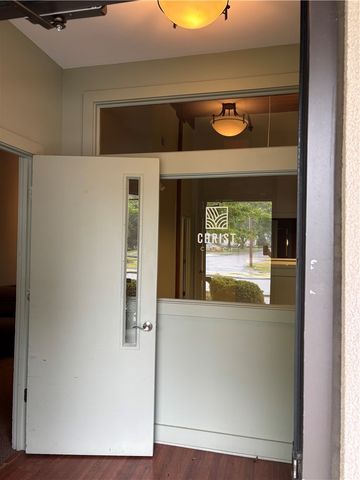 61 Cedar Avenue 6, East Greenwich, RI 02818