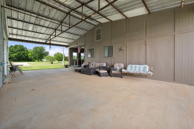 2101 RidgeView Drive, Cleburne, TX 76033