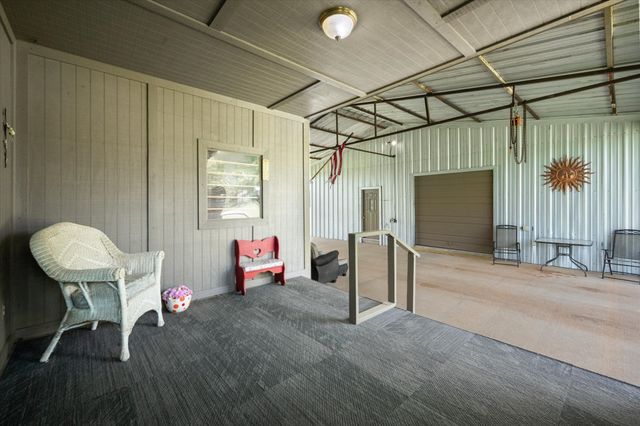 2101 RidgeView Drive, Cleburne, TX 76033