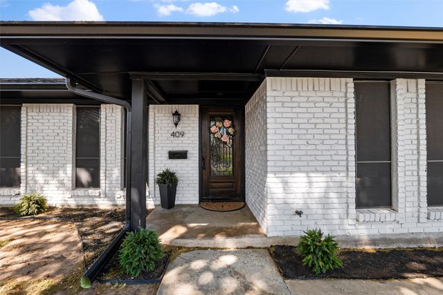 409 E Scotland Drive, Irving, TX 75062