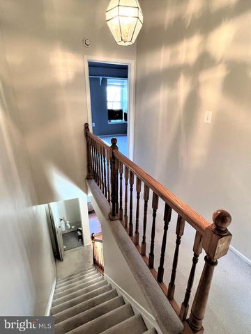 7 NARROWLEAF CT, Gaithersburg, MD 20878