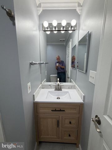 7 NARROWLEAF CT, Gaithersburg, MD 20878