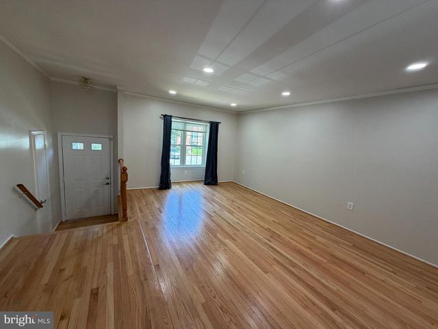 7 NARROWLEAF CT, Gaithersburg, MD 20878