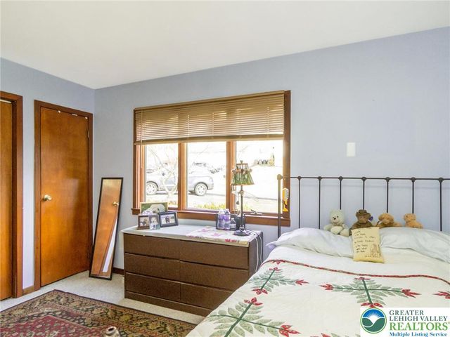 2121 Saucon Avenue, Lower Saucon Twp, PA 18015