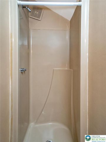 2121 Saucon Avenue, Lower Saucon Twp, PA 18015