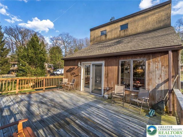 2121 Saucon Avenue, Lower Saucon Twp, PA 18015