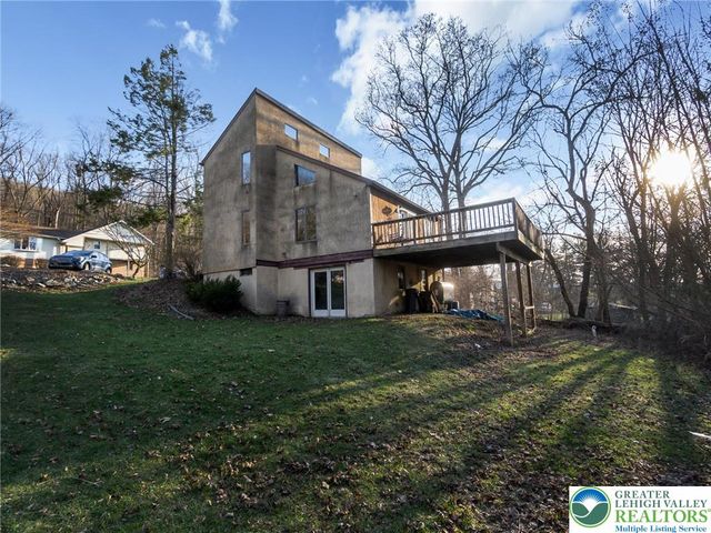 2121 Saucon Avenue, Lower Saucon Twp, PA 18015