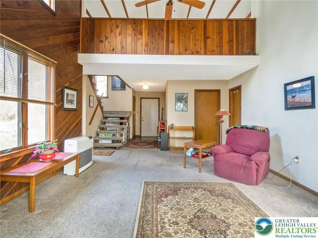 2121 Saucon Avenue, Lower Saucon Twp, PA 18015