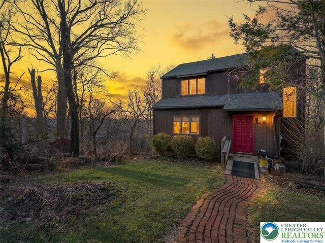 2121 Saucon Avenue, Lower Saucon Twp, PA 18015