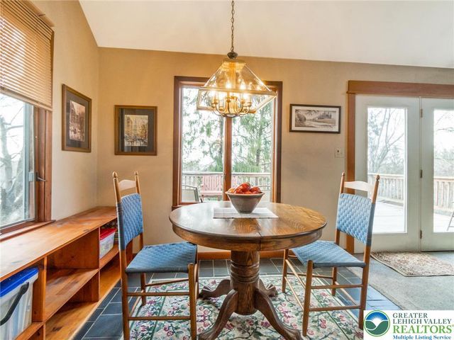 2121 Saucon Avenue, Lower Saucon Twp, PA 18015