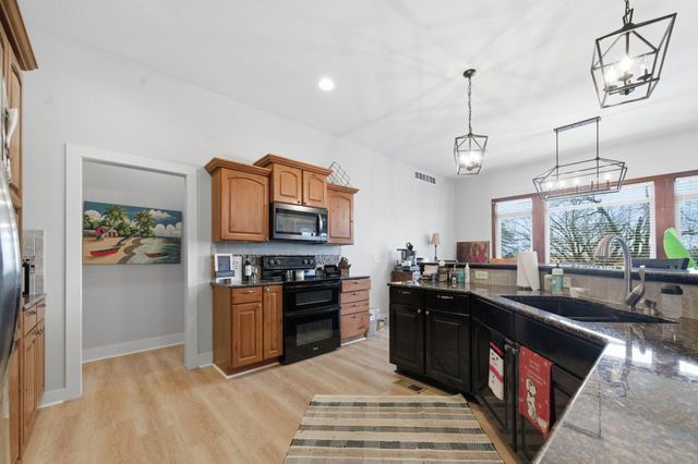 2801 N Emerson Cir., Derby, KS 67037