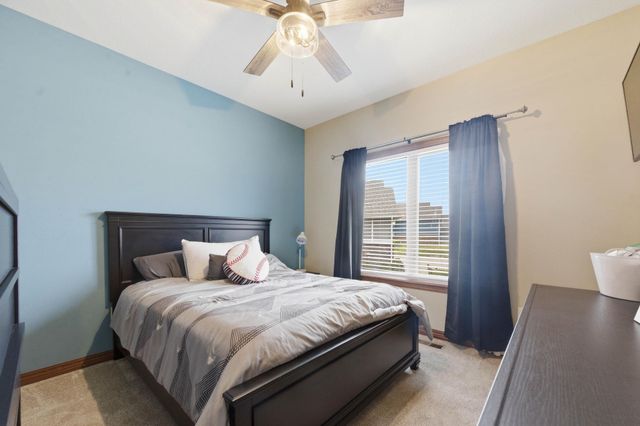 2801 N Emerson Cir., Derby, KS 67037