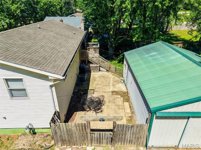 1307 E Chestnut Street, Desloge, MO 63601