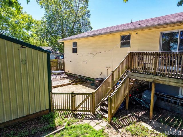 1307 E Chestnut Street, Desloge, MO 63601