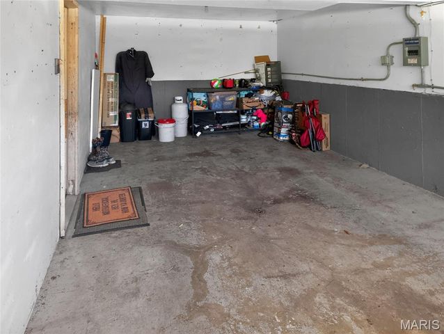 1307 E Chestnut Street, Desloge, MO 63601