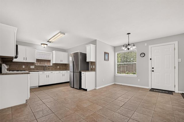 9710 Berkshire Trace, Pearland, TX 77584