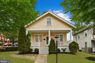 27 W WYATT AVE, Alexandria, VA 22301