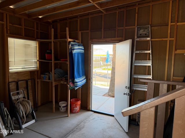 1804 W TEPEE Street 43, Apache Junction, AZ 85120