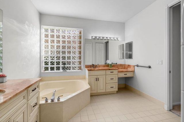 11564 Puerto Boulevard, Boynton Beach, FL 33437