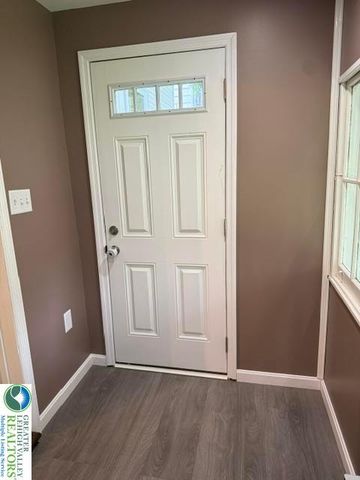 344 Port Clinton Avenue, Hamburg Boro, PA 19526
