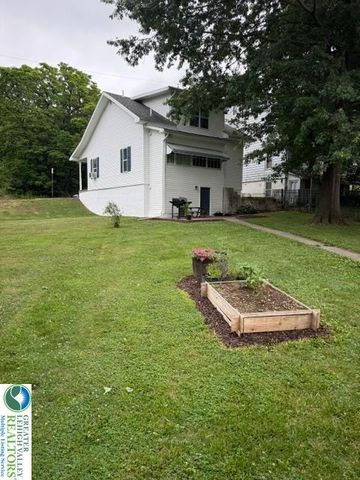 344 Port Clinton Avenue, Hamburg Boro, PA 19526