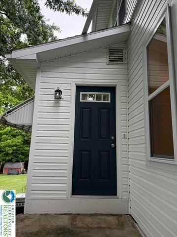 344 Port Clinton Avenue, Hamburg Boro, PA 19526