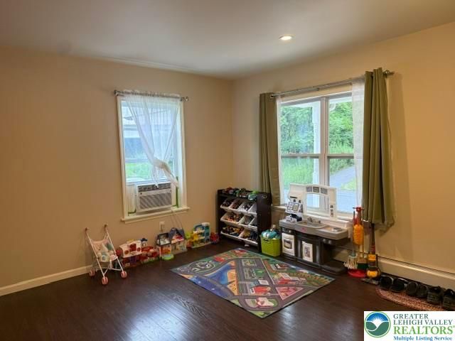 344 Port Clinton Avenue, Hamburg Boro, PA 19526
