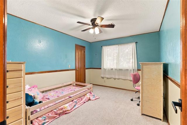 1 N Crosstimber Trail, Edmond, OK 73034