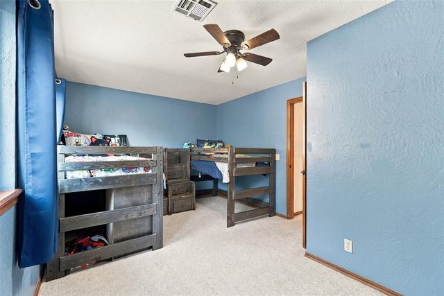 1 N Crosstimber Trail, Edmond, OK 73034