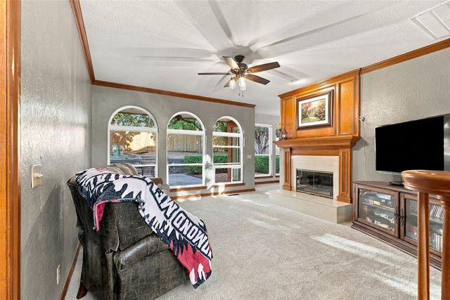 1 N Crosstimber Trail, Edmond, OK 73034