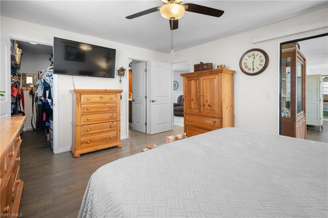 1493 New Point Comfort RD, Englewood, FL 34223