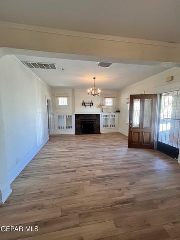 1403 RANDOLPH Drive, El Paso, TX 79902