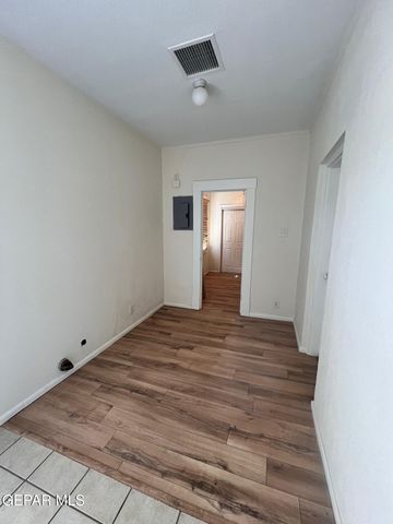 1403 RANDOLPH Drive, El Paso, TX 79902