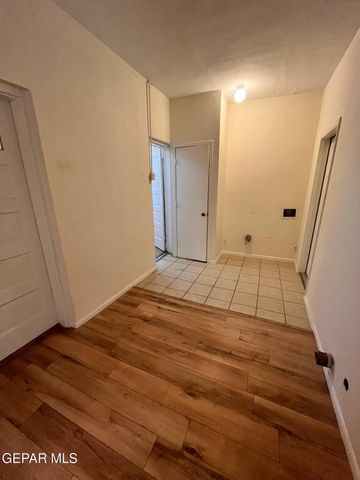 1403 RANDOLPH Drive, El Paso, TX 79902