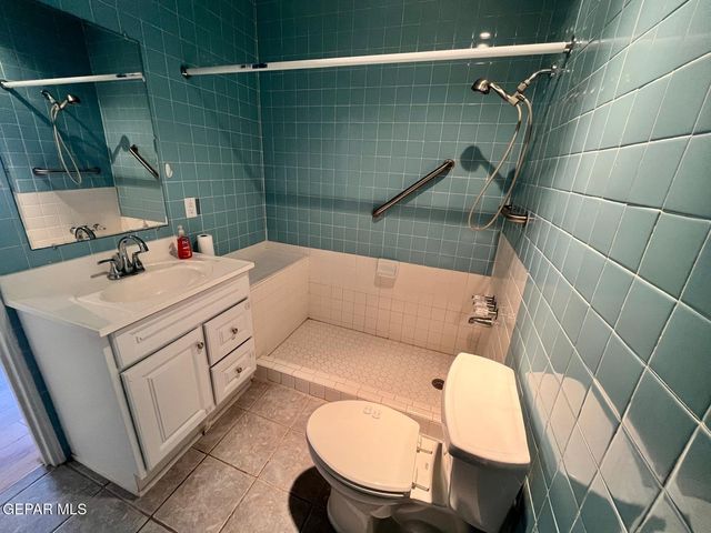 1403 RANDOLPH Drive, El Paso, TX 79902