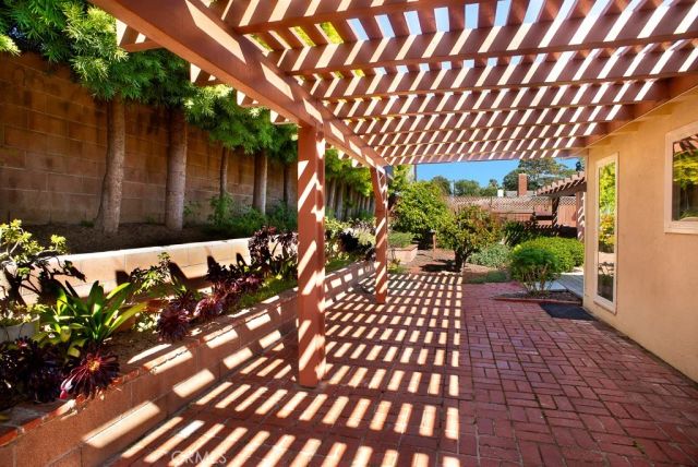 5437 Woodbury Street, Ventura, CA 93003