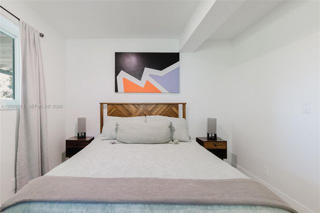 1106 N 13th Court, Hollywood, FL 33019