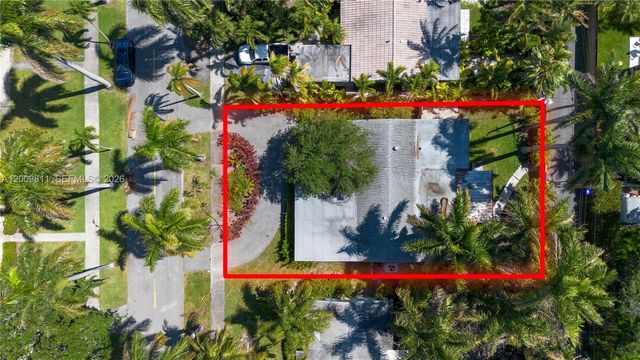 1106 N 13th Court, Hollywood, FL 33019