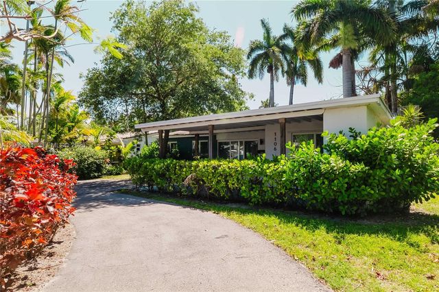 1106 N 13th Court, Hollywood, FL 33019