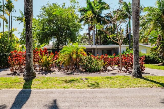 1106 N 13th Court, Hollywood, FL 33019