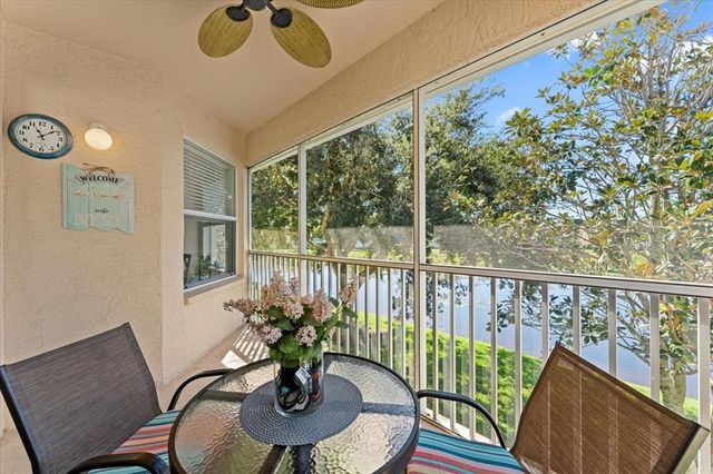 4250 VICENZA DRIVE D35, Venice, FL 34293