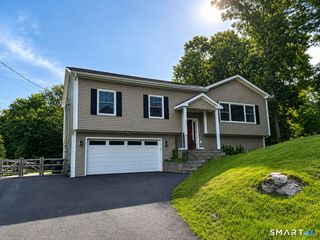 22 Quarry Road, Milford, CT 06460
