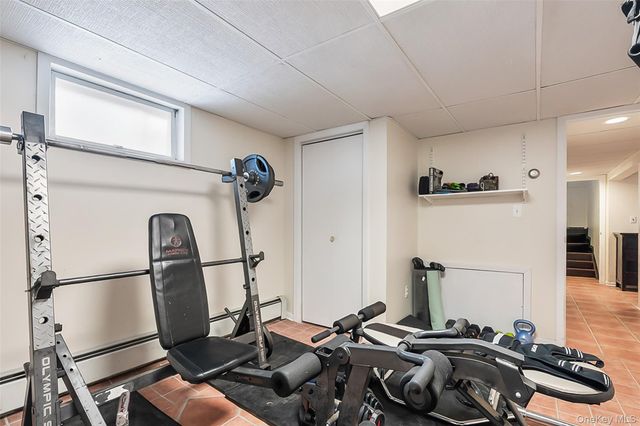 2 Henry Court, Nanuet, NY 10954