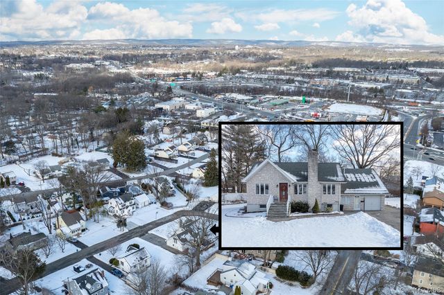 2 Henry Court, Nanuet, NY 10954