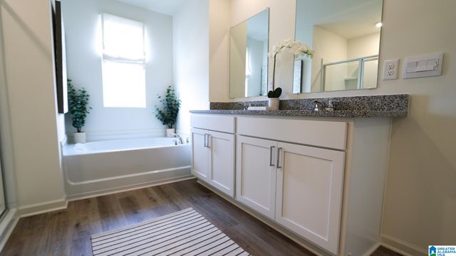 1424 CHELSEA PARK TRAIL, Chelsea, AL 35043