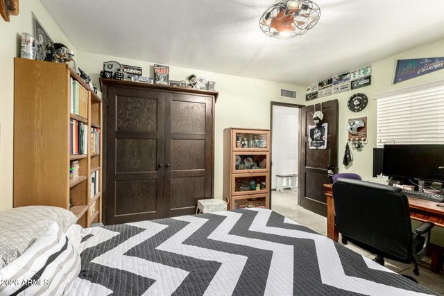 193 W Laguna Drive, Litchfield Park, AZ 85340